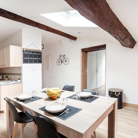 Appartement Cosy Et Moderne En Plein Coeur Du Centre Ville มากง ภายนอก รูปภาพ